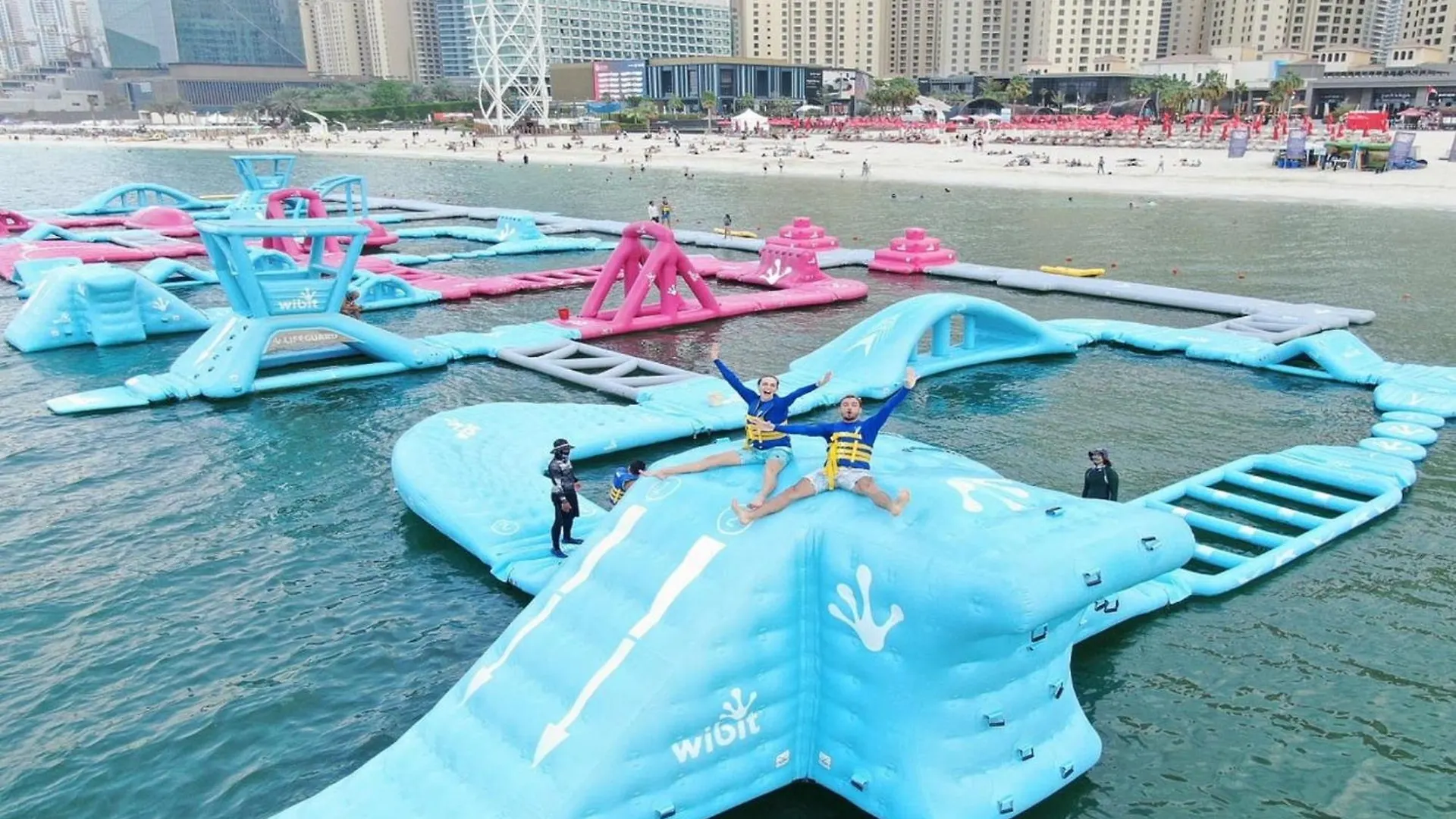 Homestar, Jumeirah Beach Hostel - Jbr - Pool, Beach, Metro Dubái