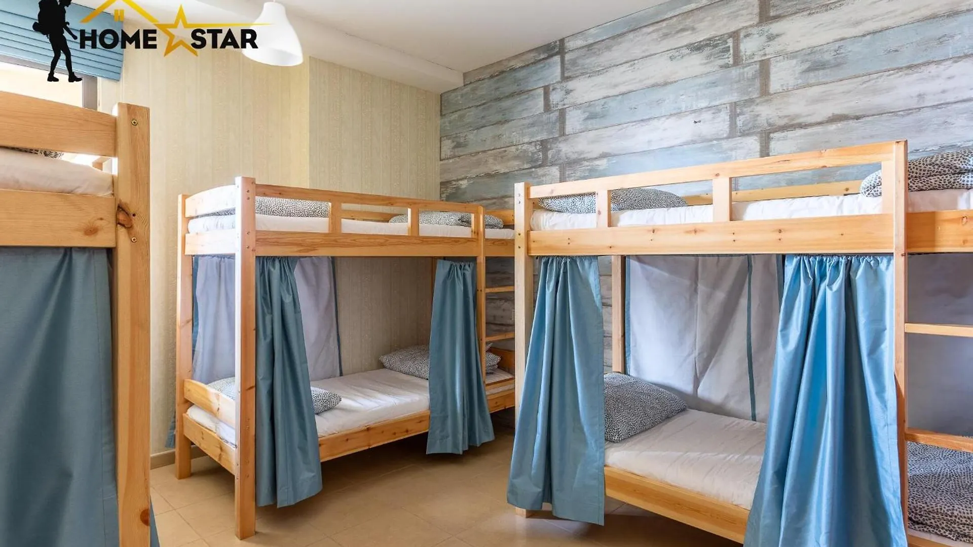 Homestar, Jumeirah Beach Hostel - Jbr - Pool, Beach, Metro Dubaï Émirats arabes unis